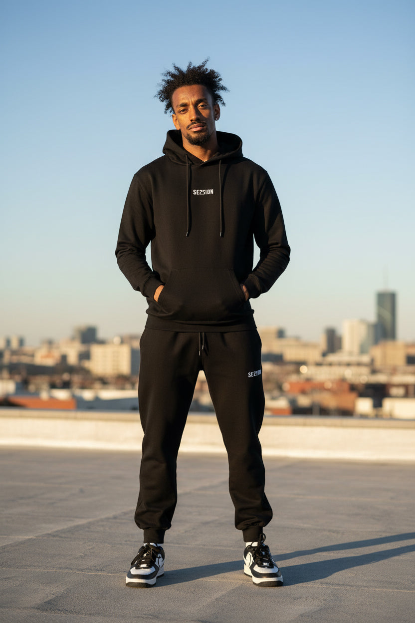Pantalone con micro logo