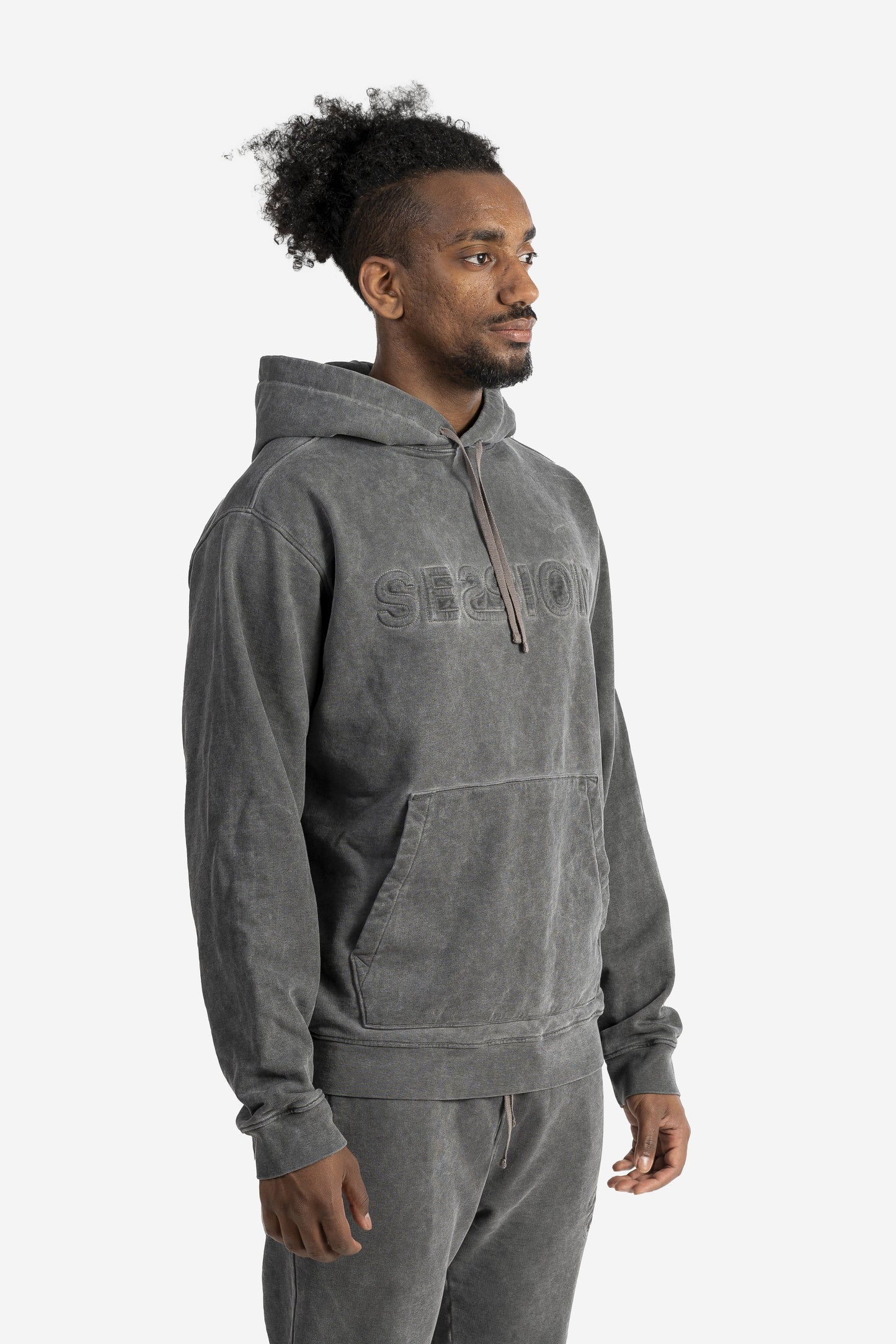 Felpa marmorizzata over size con logo embossed