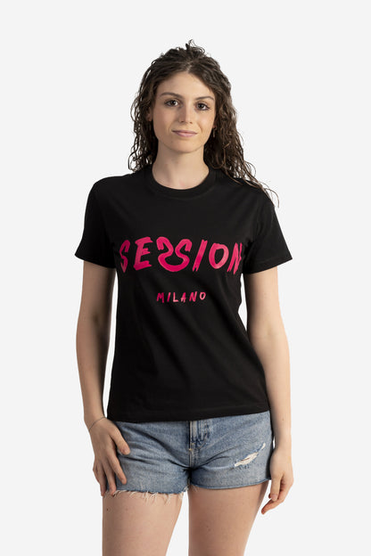 T-shirt con logo pennellato fucsia