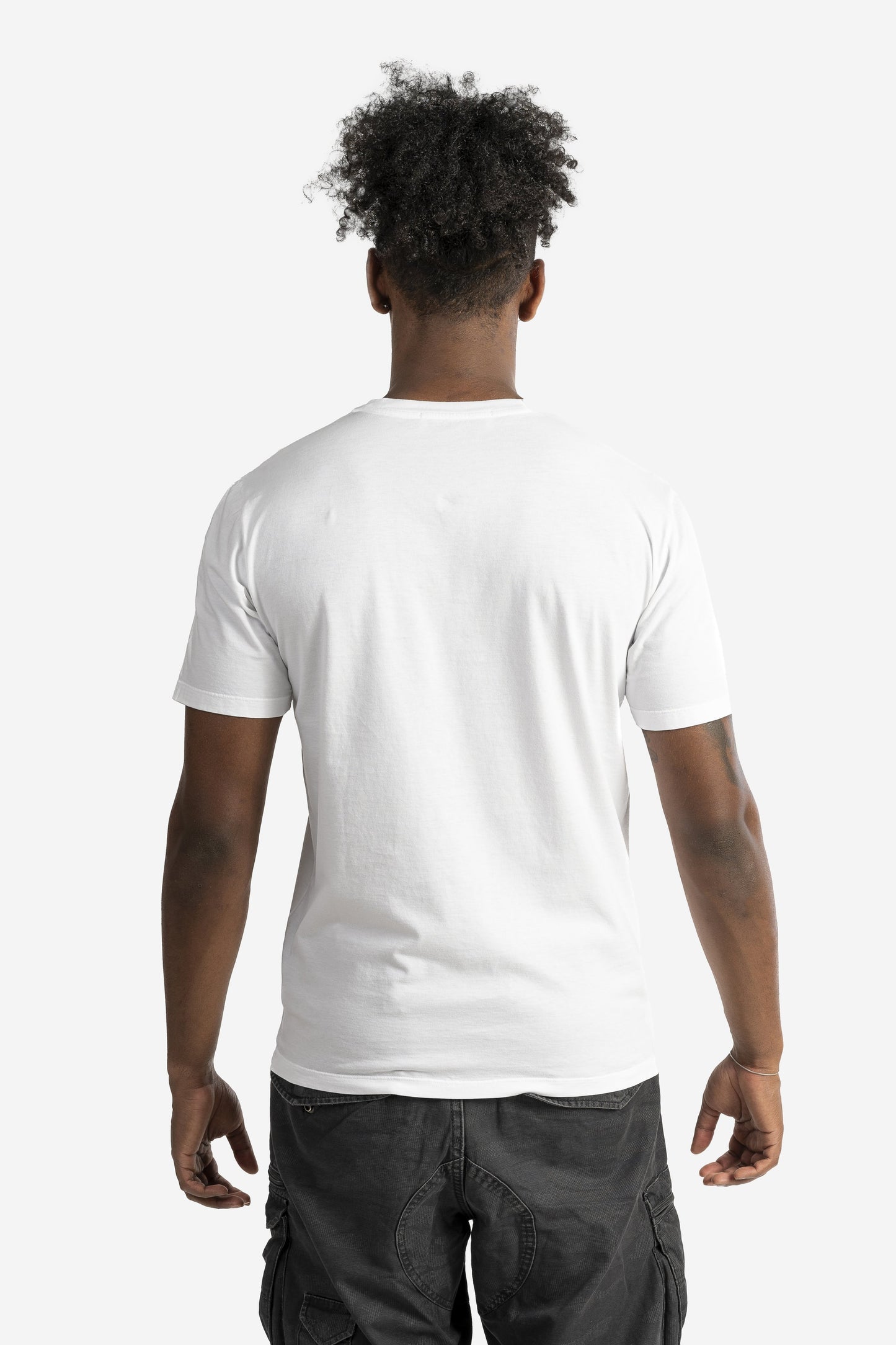 T-shirt tinto capo con logo pennellato tono su tono