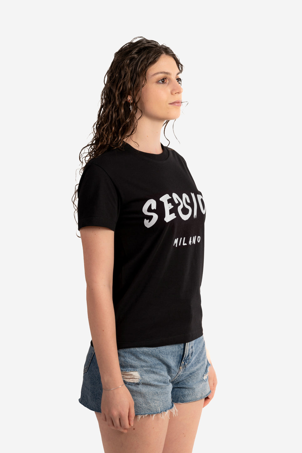 T-shirt con logo pennellato